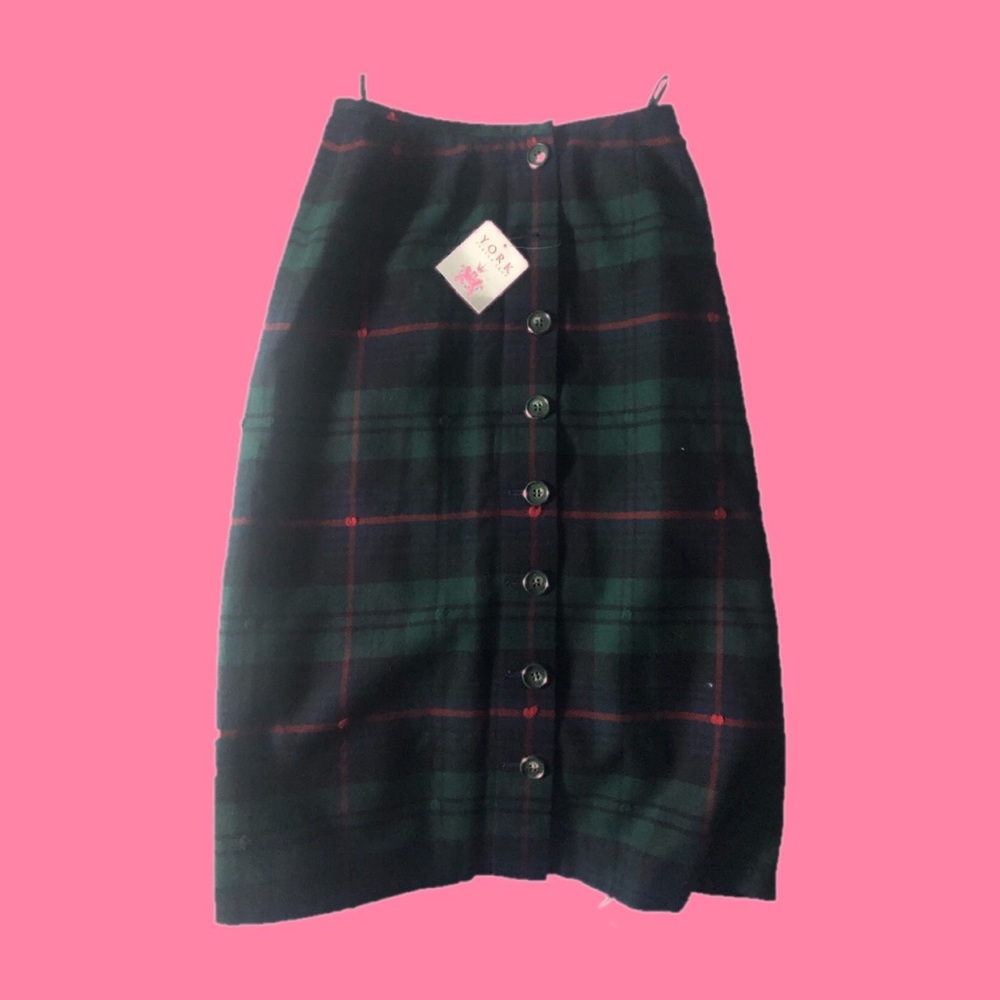 Tartan Shop York Button Skirt